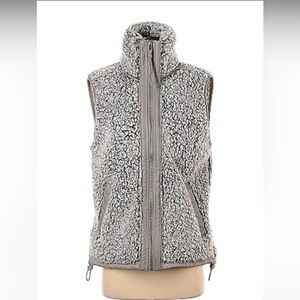 Abercrombie & Fitch Sherpa Vest | Women's XS | Gray